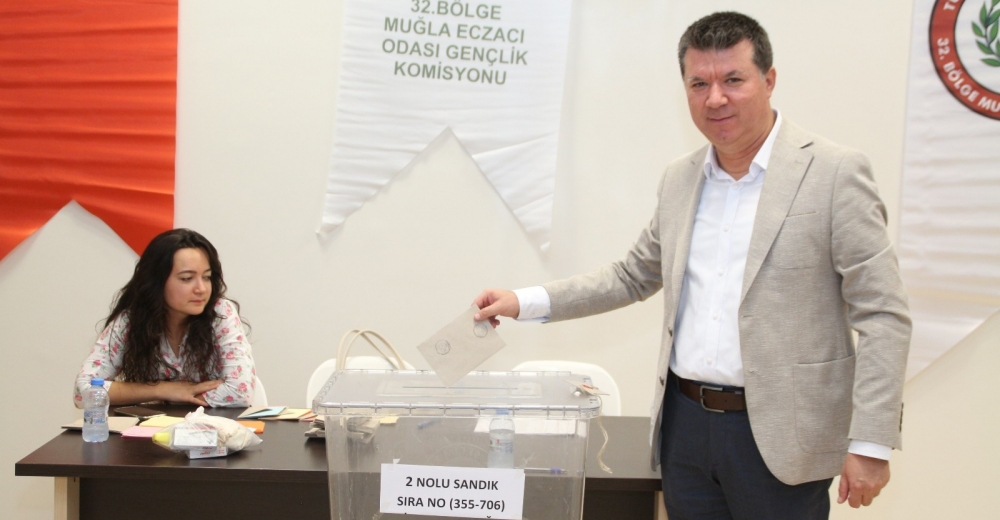 32. BÖLGE MUĞLA ECZACI ODASI 19. DÖNEM SEÇİMLİ OLAĞAN KONGRESİ TAMAMLANDI
