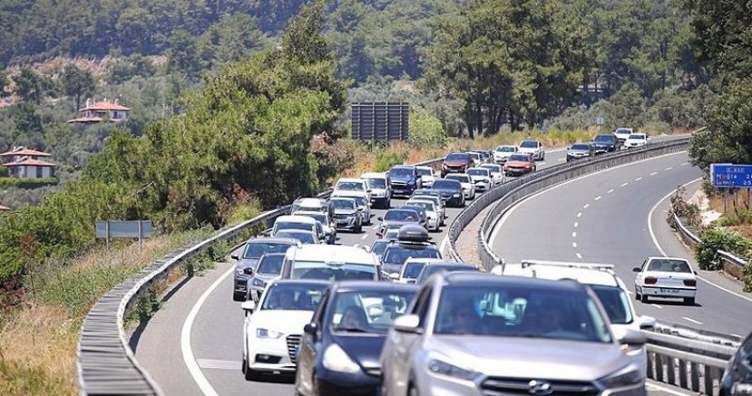 BAYRAMDA MUĞLA’DA 160 BİN ARAÇ HAREKETİ