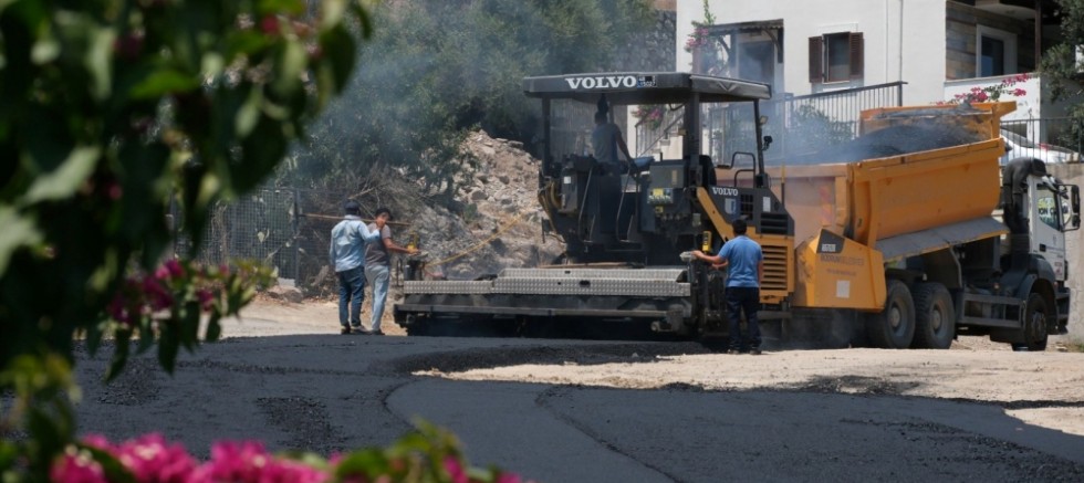 Belediye Asfalt Çalışmalarına Devam Ediyor