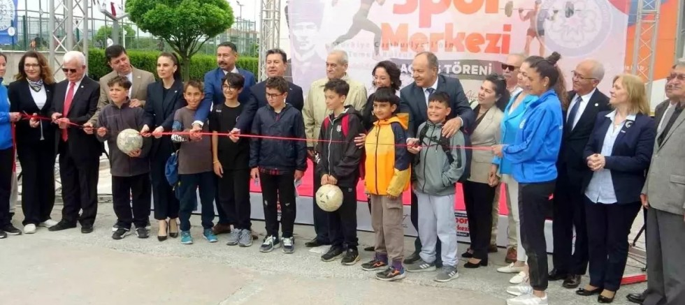 Erman Şahin Spor Merkezi Açıldı