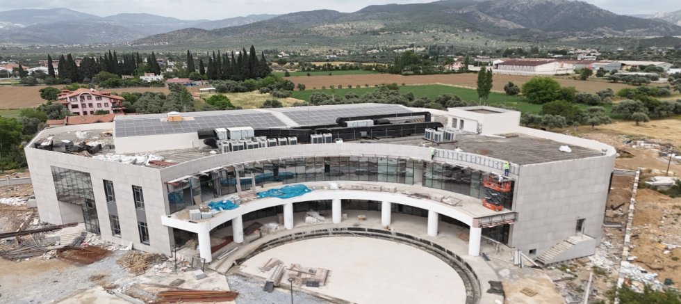 Milas Kültür Merkezi’nin Yüzde 77’si Tamamlandı