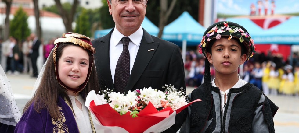 MUĞLA’DA 23 NİSAN COŞKUSU RENKLİ ETKİNLİKLERLE KUTLANDI