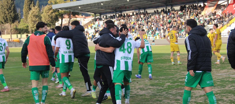 Muğlaspor Zirve Takibini Bırakmıyor: Bucaspor’u 2-1 Mağlup Etti