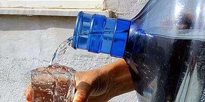 AMBALAJLI SUYA ZAM YAĞMURU