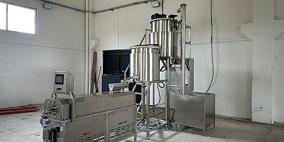 Arıcılığa Maliyet Düşürücü Destek: Fondan Arı Yemi Makinası Hizmete Alındı