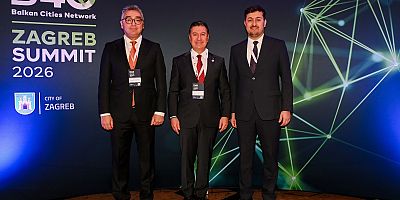 Başkan Aras B40 Zirvesi’nde Kültür, Turizm ve Yerel Demokrasiyi Anlattı