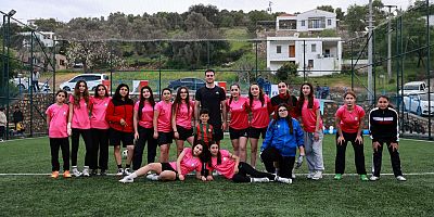 Çiftlik Halı Saha Tesisleri Vatandaşların Kullanımına Açıldı