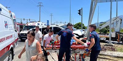 Fethiye'de Kaza: 12 Yaralı