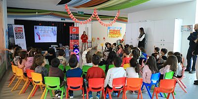 Miniklere Ağız ve Diş Sağlığı Eğitimi