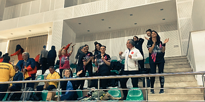 MUĞLA’DA VETERAN HENTBOL TURNUVASI YOĞUN İLGİ GÖRDÜ