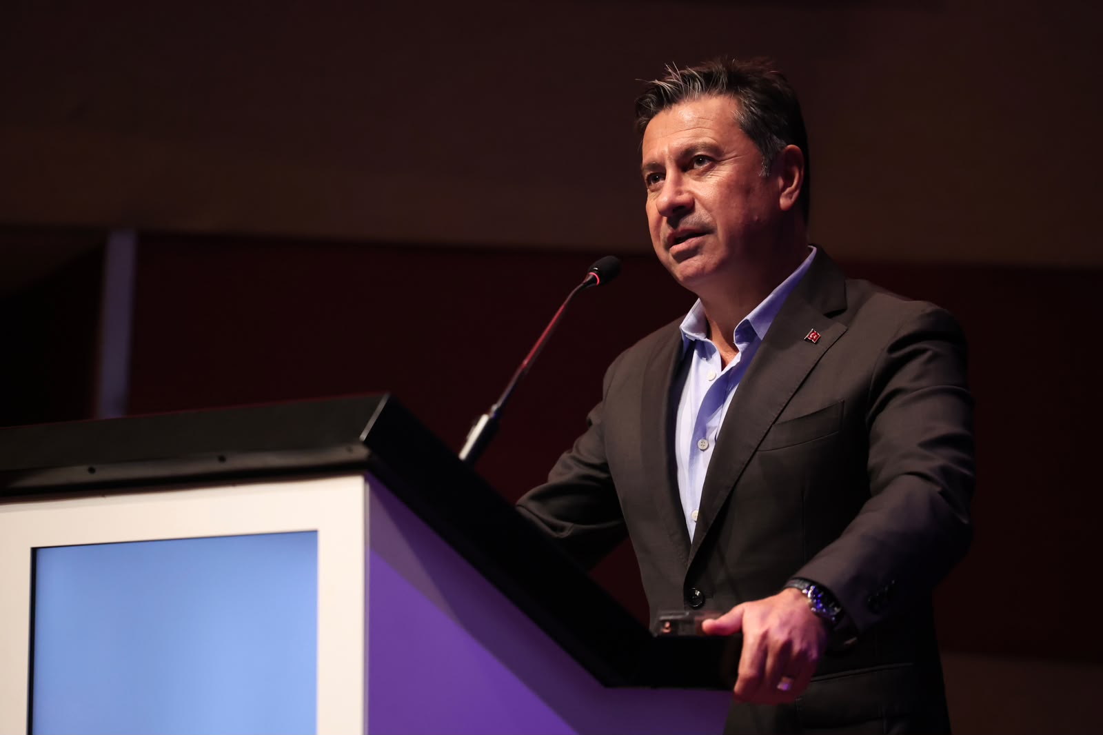 Ahmet Aras CHP’den İstifa Etti: Görevine Bağımsız Devam Edecek